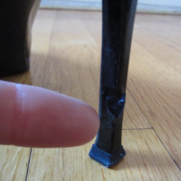 Yves Saint Laurent Black Patent Leather Platform Heel size 39 - Picture 11 of 11